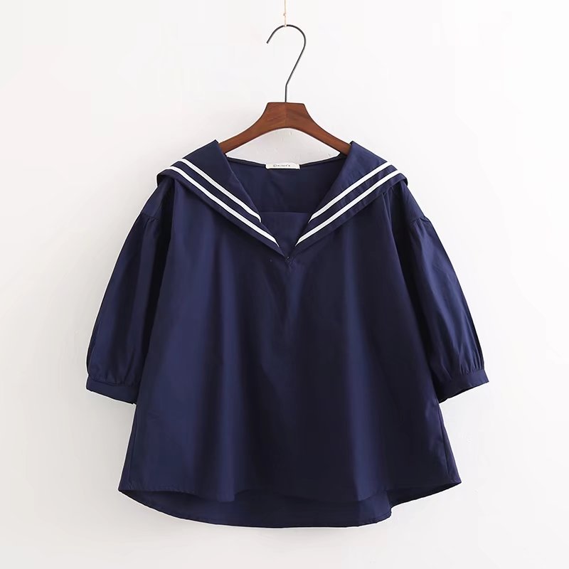 Short-Sleeve Sailor Collar Blouse
